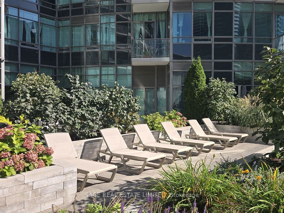 361 Front Street W 2109, Toronto, ON M5V 3R5 – photo 2