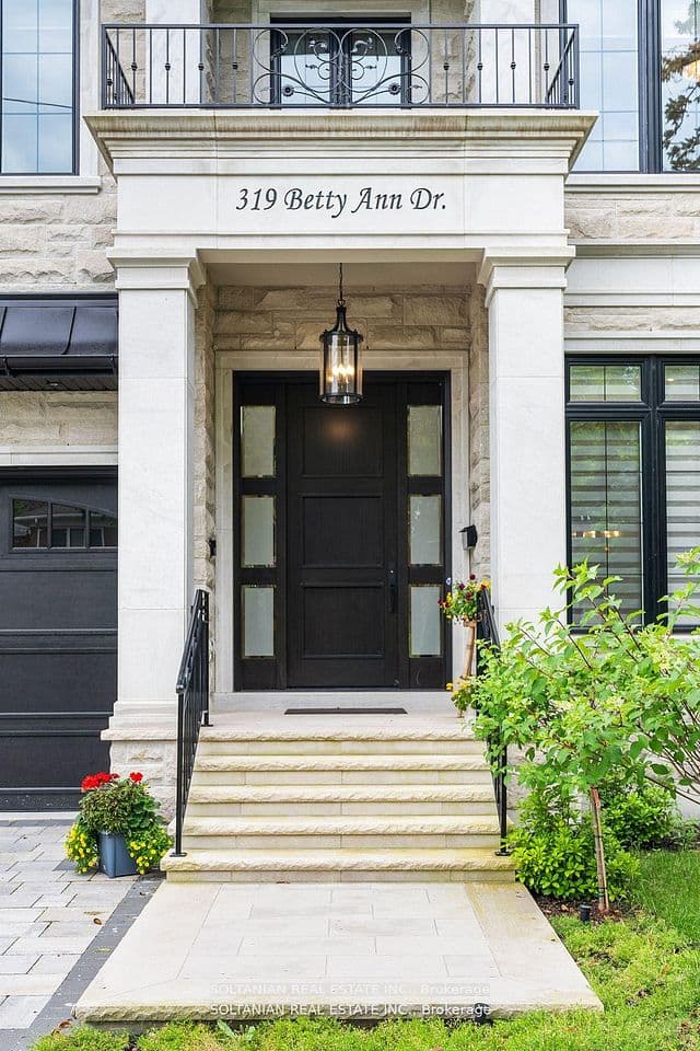 319 Betty Ann Drive, Toronto, ON M2R 1B4 – photo 2