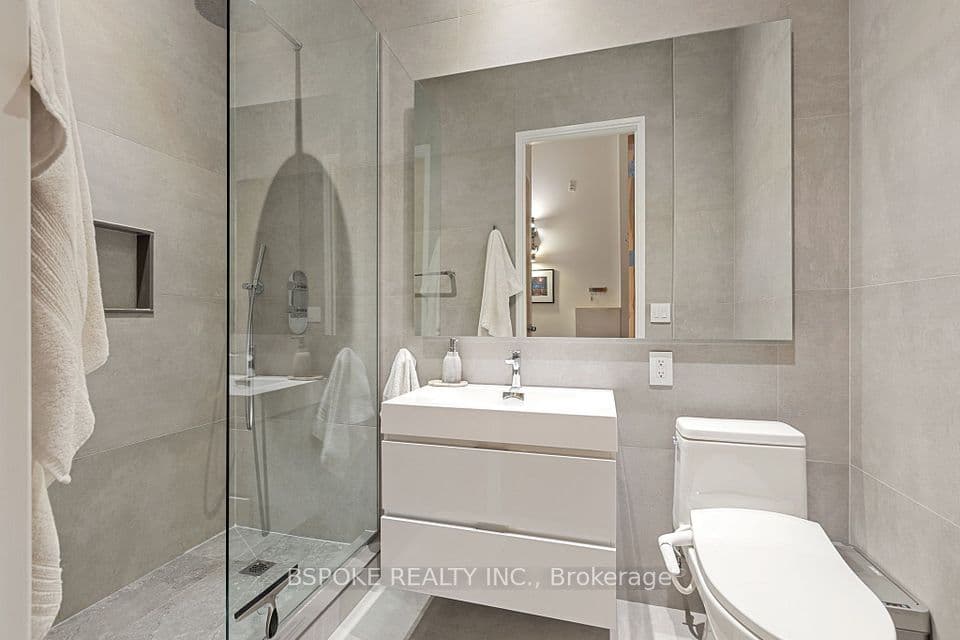 135 Dalhousie Street 502, Toronto, ON M5B 2S1 – photo 3