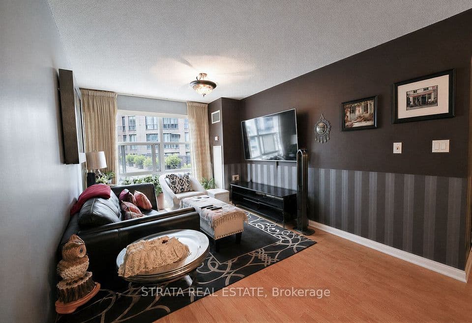 11 St Joseph Street 304, Toronto, ON M4Y 3G4 – photo 2