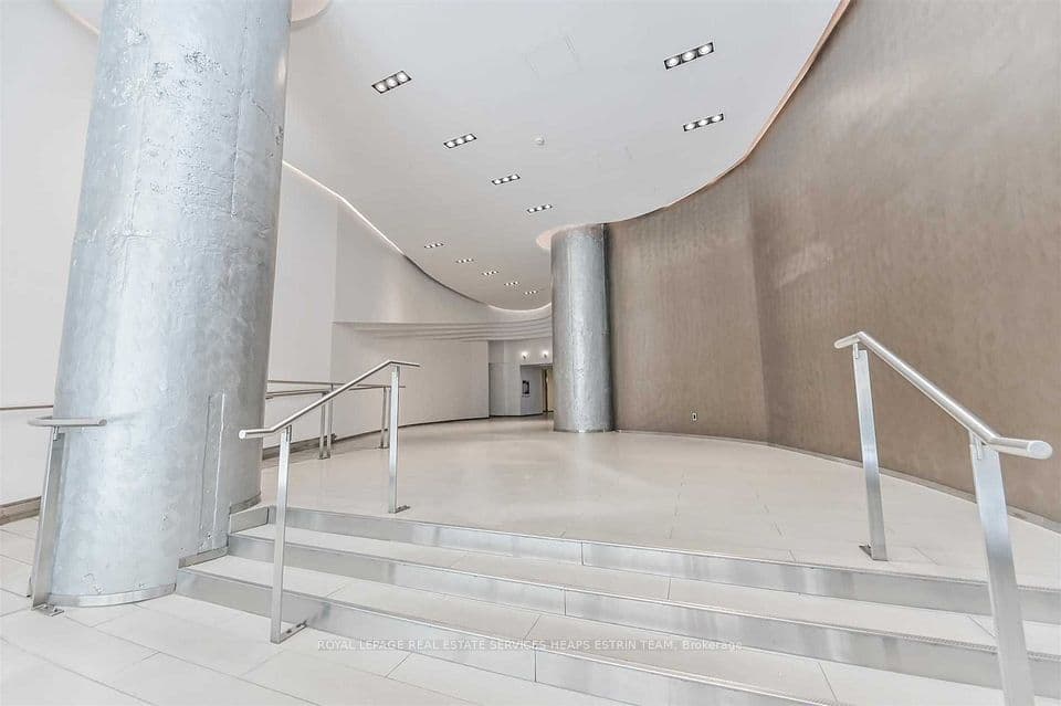 155 Dalhousie Street 655, Toronto, ON M5B 2P7 – photo 2