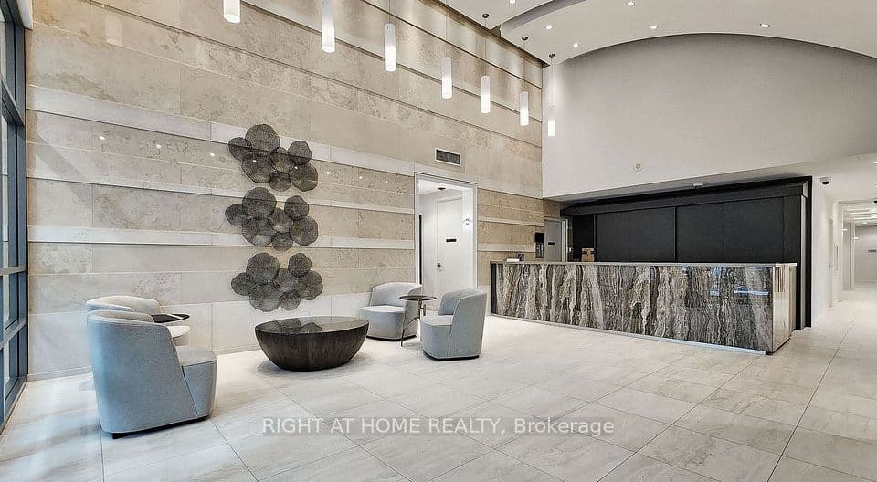 18 Spring Garden Avenue 3207, Toronto, ON M2N 7M2 – photo 3