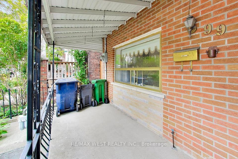 99 Euclid Avenue, Toronto, ON M6J 2J8 – photo 2