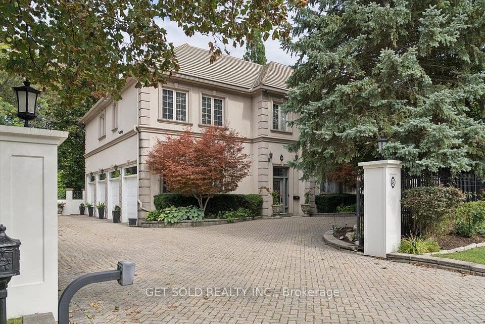 46 Wimpole Drive, Toronto, ON M2L 2L3 – photo 3