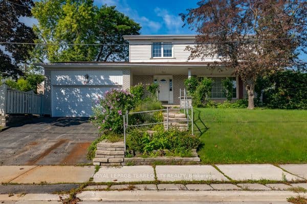 1 Snowcrest Avenue, Toronto, ON M2K 2K5 – main photo