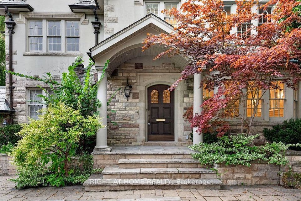 58 Old Forest Hill Road, Toronto, ON M5P 2R2 – photo 2