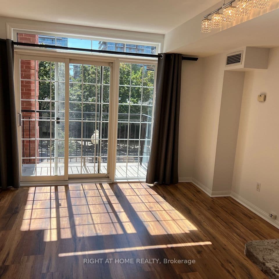64 Douro Street 255, Toronto, ON M6K 3N4 – photo 3