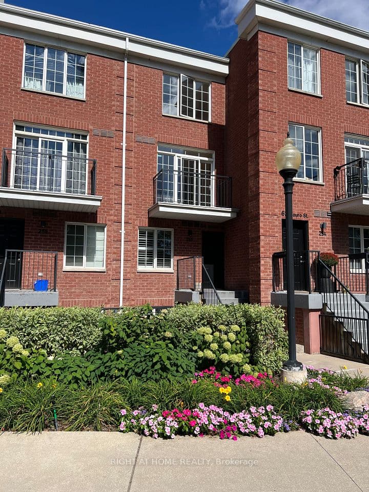 64 Douro Street 255, Toronto, ON M6K 3N4 – main photo