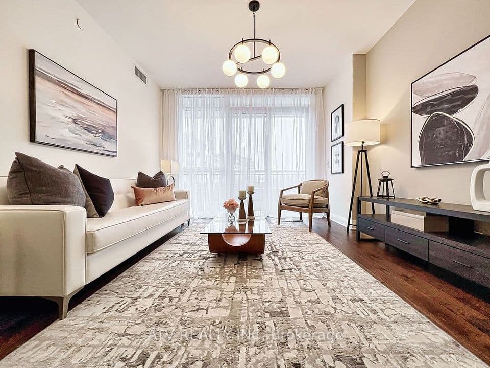 151 Avenue Road 506, Toronto, ON M5R 2H7 – main photo