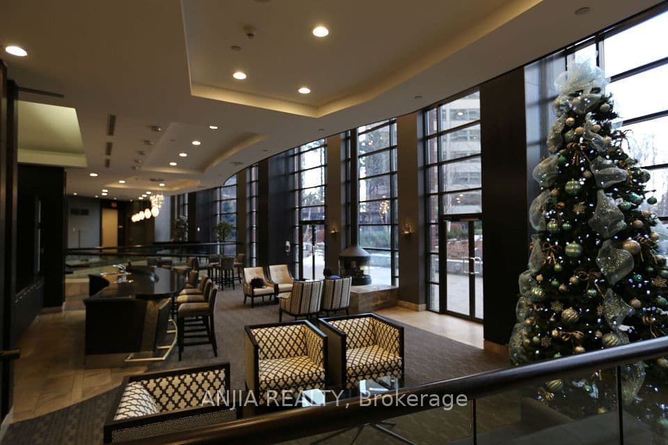 -33 Sheppard Avenue E 2010, Toronto, ON M2N 7K1 – photo 3