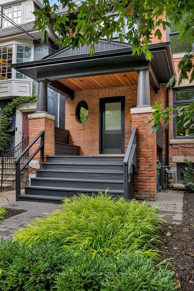 36 Macpherson Avenue, Toronto, ON M5R 1W8 – photo 2