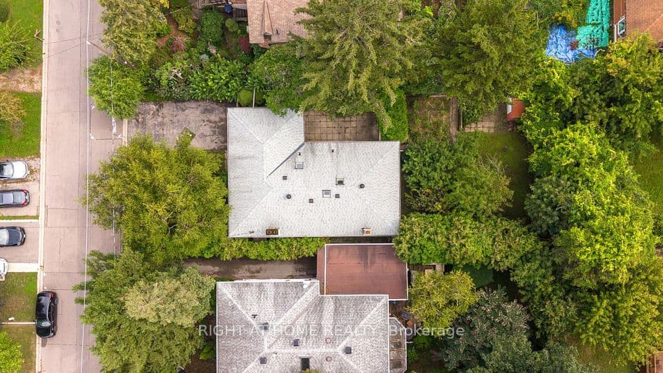 99 Elmhurst Avenue, Toronto, ON M2N 1R7 – photo 2