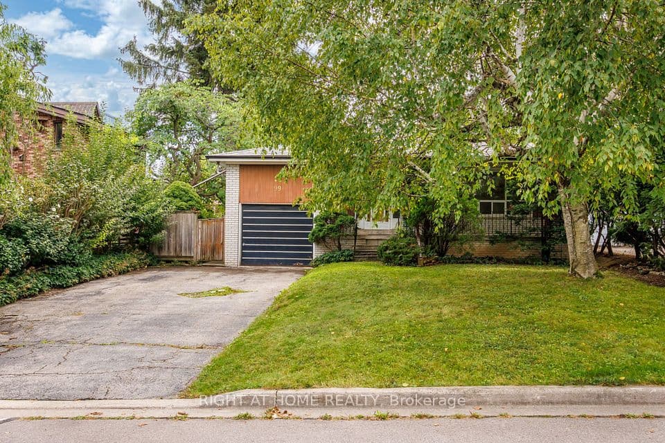 99 Elmhurst Avenue, Toronto, ON M2N 1R7 – main photo