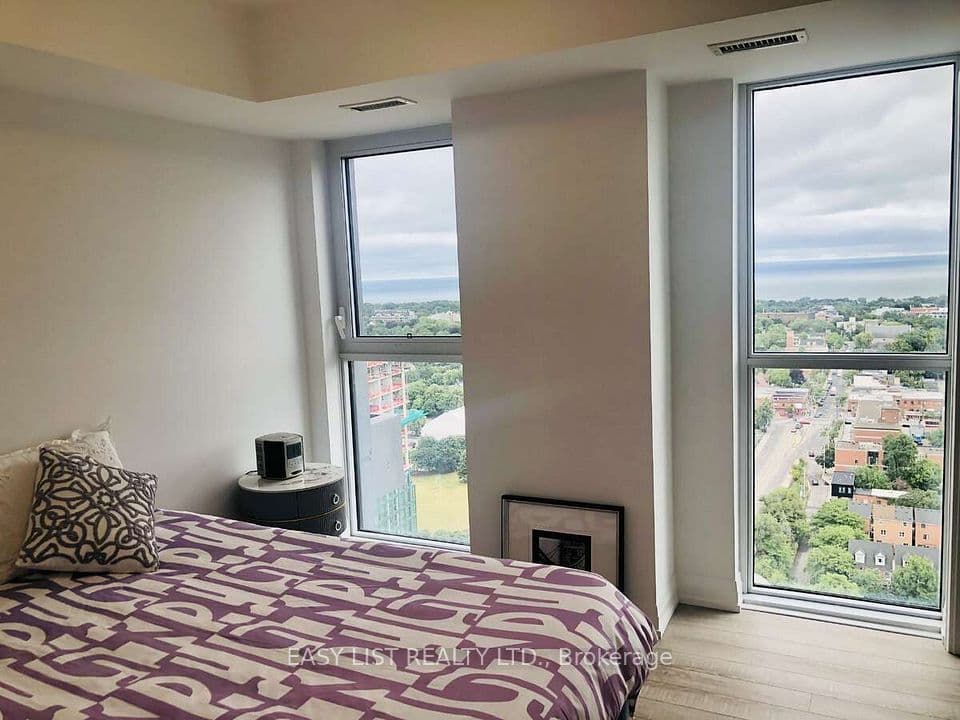 286 Main Street 2708, Toronto, ON M4C 0B3 – photo 2