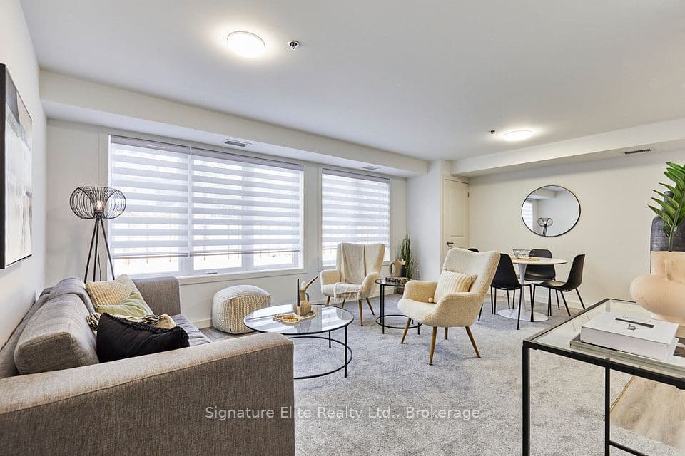 45 Connaught Avenue 103, Toronto, ON M4L 2V8 – main photo