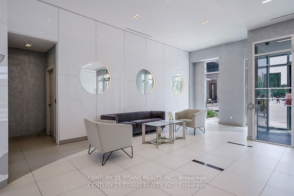 30 Meadowglen Place 203, Toronto, ON M1G 0A6 – photo 2
