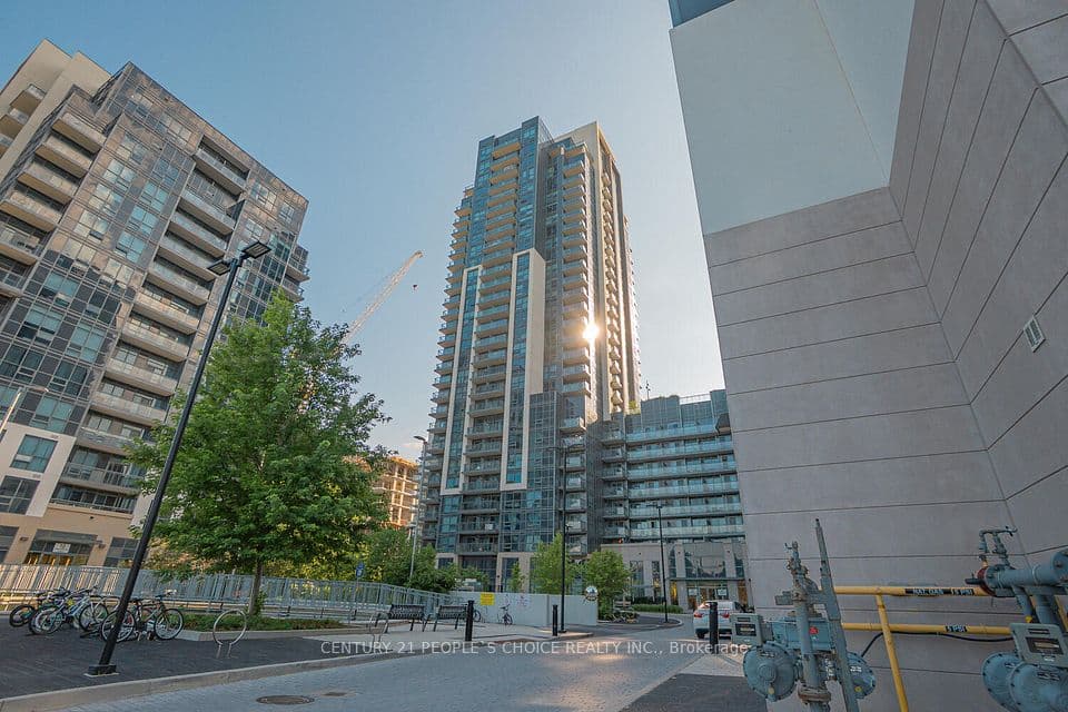 20 Meadowglen Place 2901, Toronto, ON M1G 0A9 – main photo
