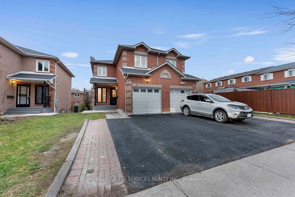 5 Lenthall Avenue, Toronto, ON M1B 2C7 – main photo