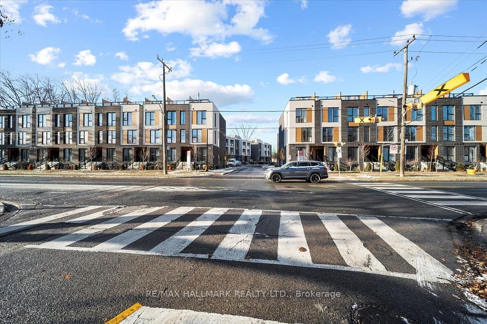 170 Clonmore Drive 13, Toronto, ON M1N 1Y1 – main photo
