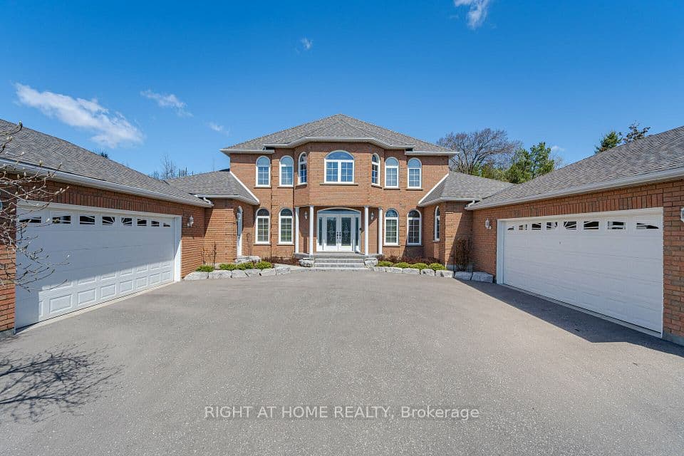 6 Lord Duncan Court, Clarington, ON L1E 1Z5 – main photo