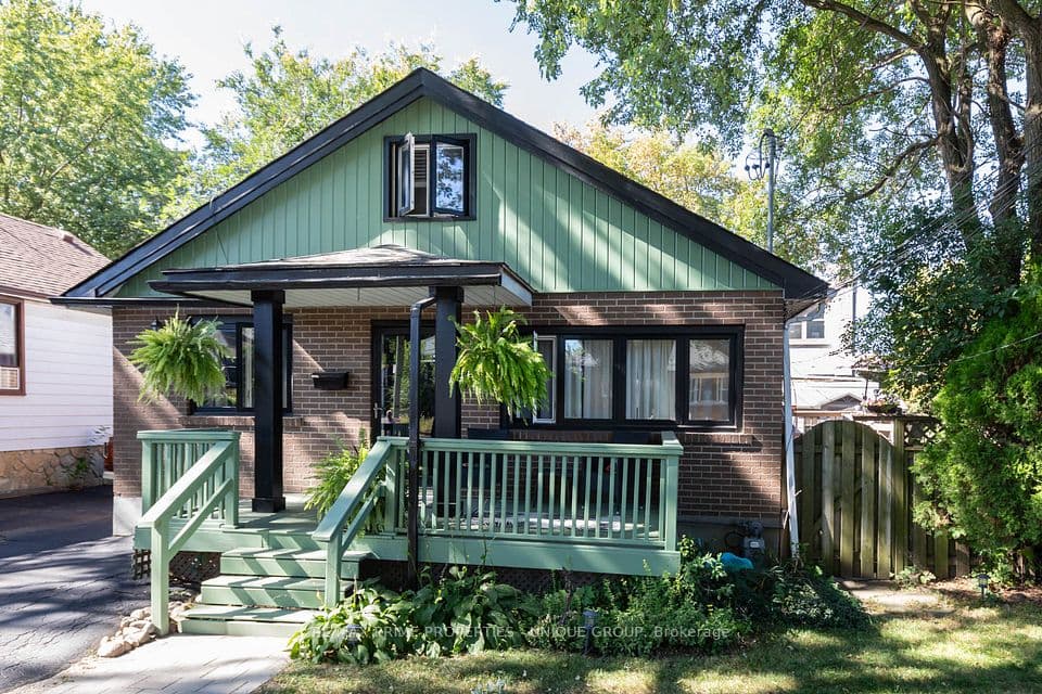 40 Jeavons Avenue, Toronto, ON M1K 1S8 – photo 2