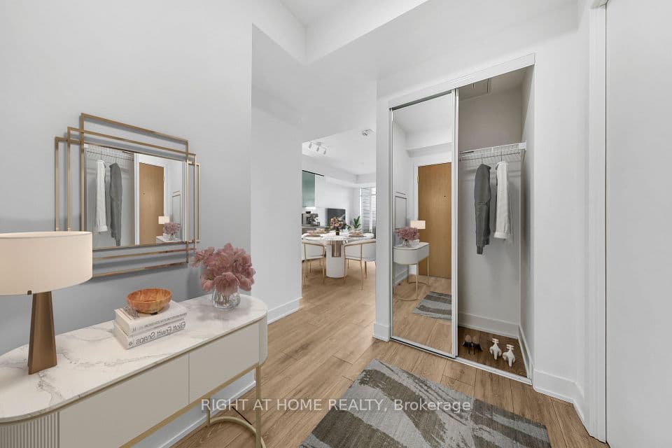 1285 E Queen Street E 403, Toronto, ON M4L 1C2 – photo 3