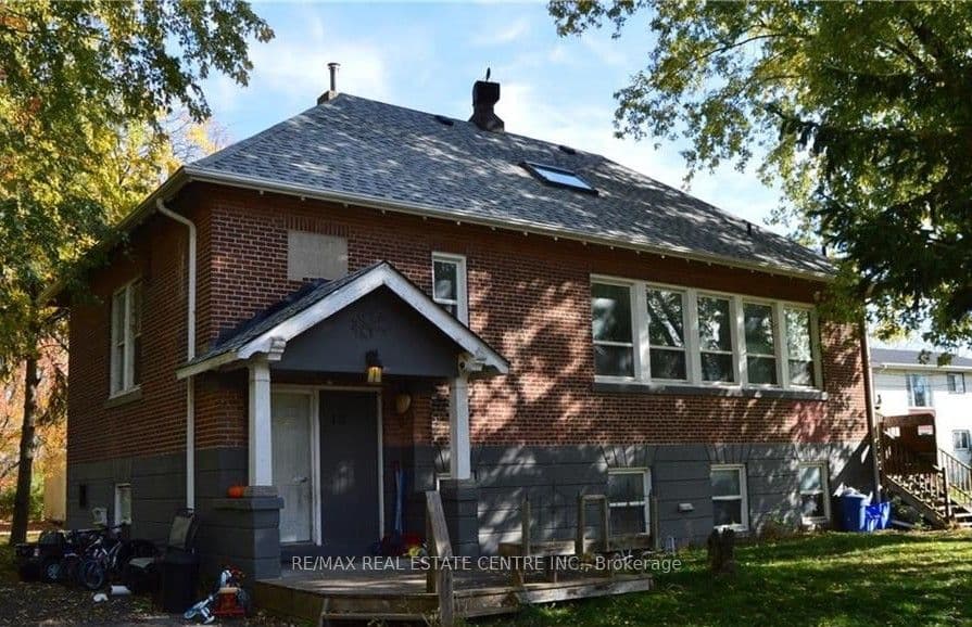 19 W Quinte View Drive, Quinte West, ON K8V 5P5 – main photo