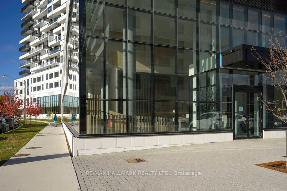 1050 Eastern Avenue 1310, Toronto, ON M4L 0B7 – main photo