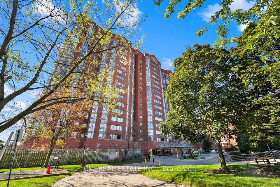 2466 Eglinton Avenue E 1510, Toronto, ON M1K 5J8 – photo 3