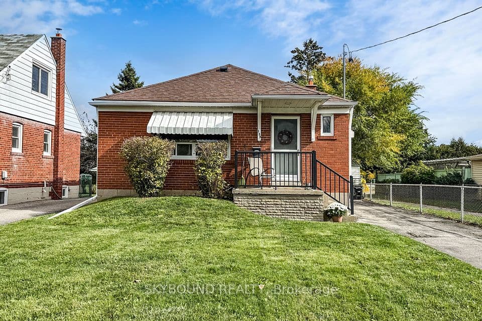 139 Tower Drive, Toronto, ON M1R 3P6 – main photo