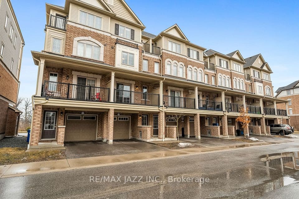 2338 Chevron Prince Path 331, Oshawa, ON L1K 0K8 – photo 2