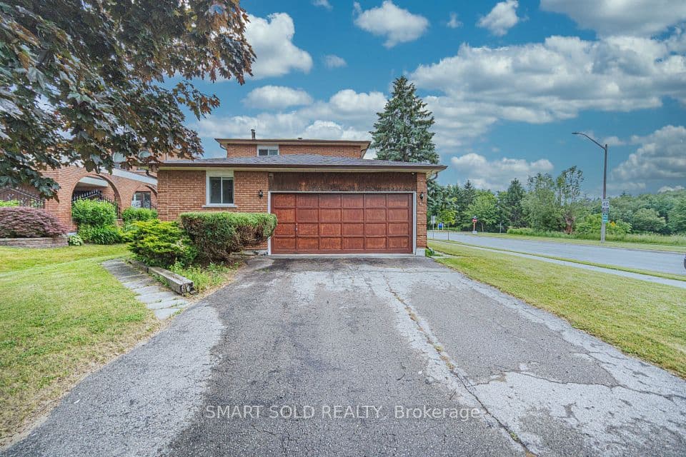 217 Waverly Street N, Oshawa, ON L1J 7C7 – photo 3