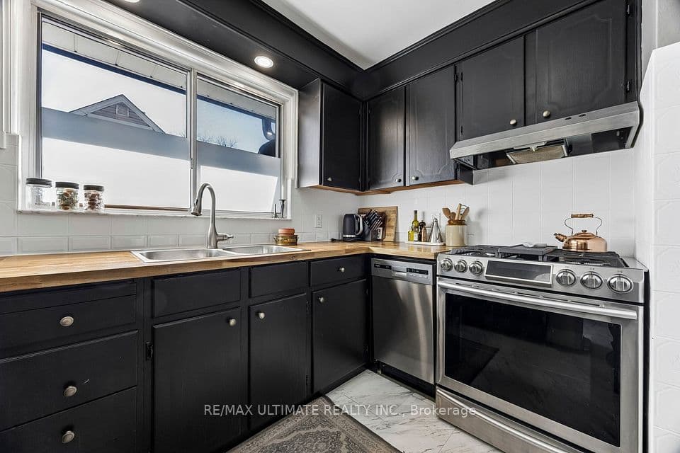 64 Hart Avenue, Toronto, ON M1K 3H4 – photo 3