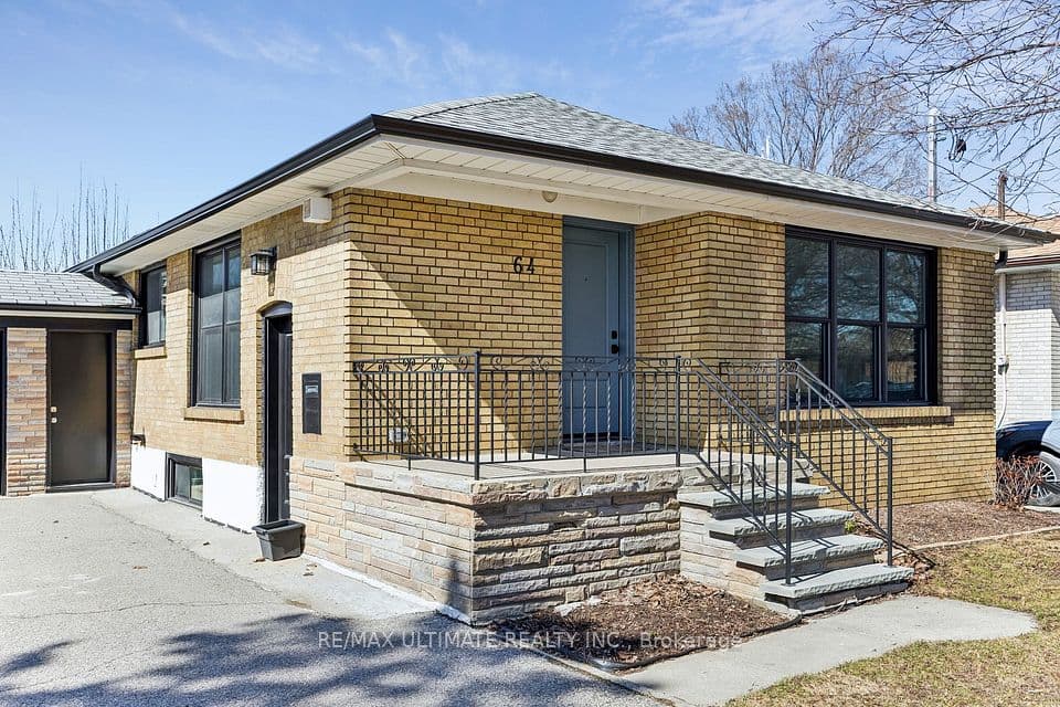 64 Hart Avenue, Toronto, ON M1K 3H4 – main photo