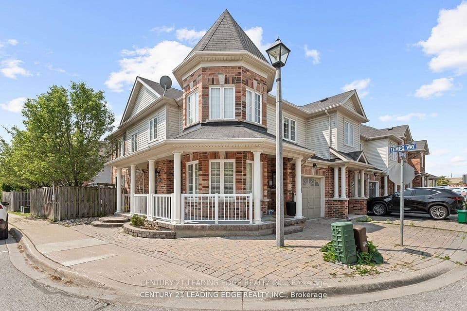 1 Delight Way, Whitby, ON L1M 0G1 – main photo