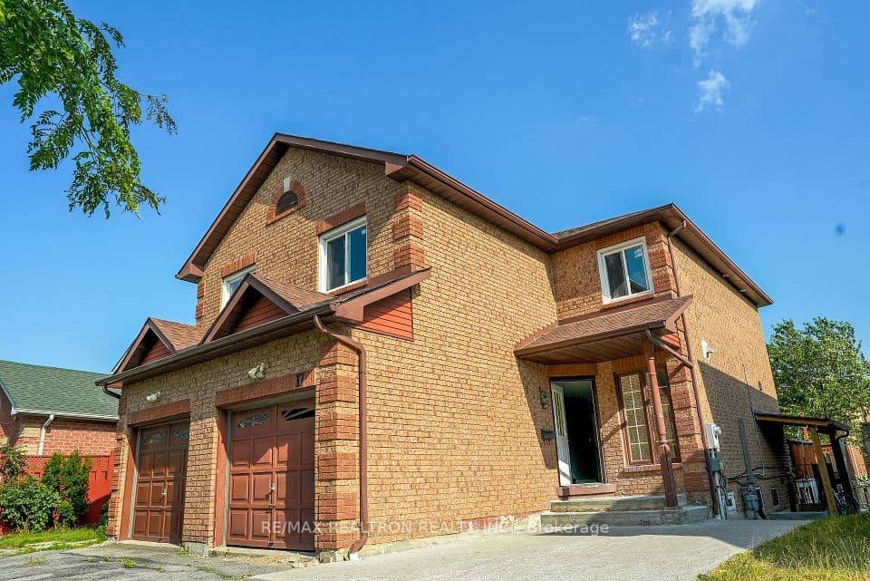 17 Lenthall Avenue, Toronto, ON M1B 2C7 – photo 2