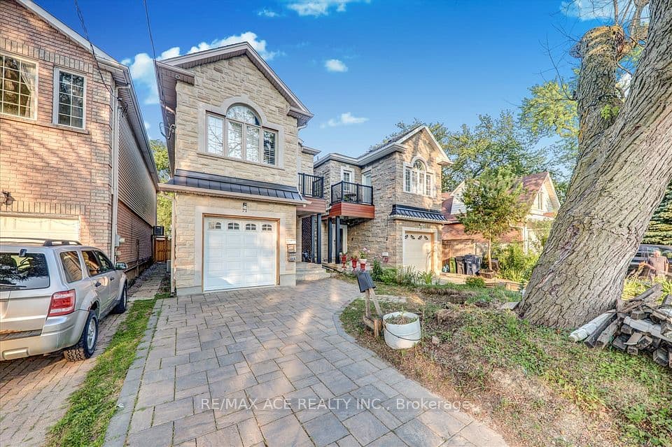 71 Lillington Avenue, Toronto, ON M1N 3K6 – photo 2