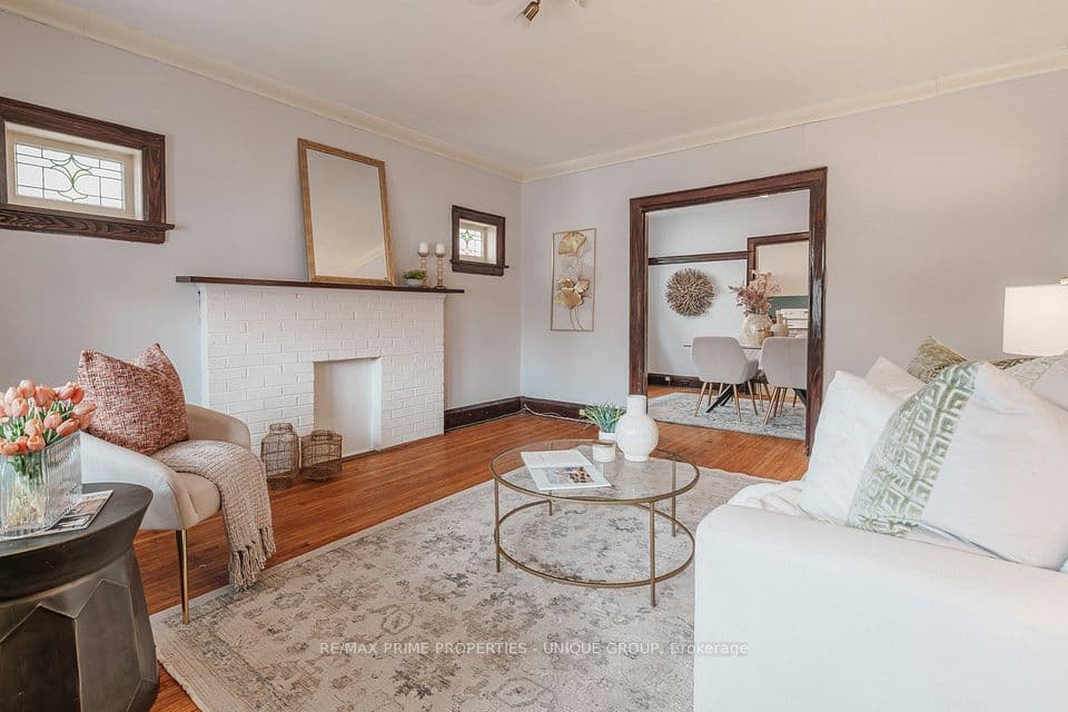 1-3 Bonfield Avenue, Toronto, ON M4E 1B9 – photo 2