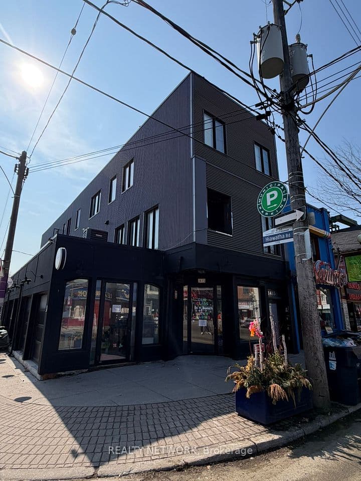 1415 Gerrard Street E, Toronto, ON M4L 1Z5 – photo 3