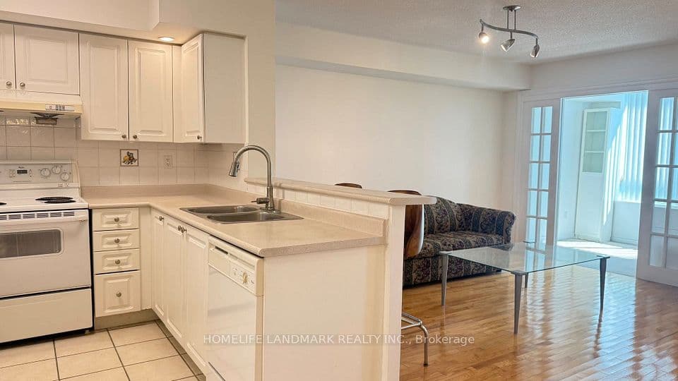 123 Omni Drive 964, Toronto, ON M1P 5A8 – photo 2