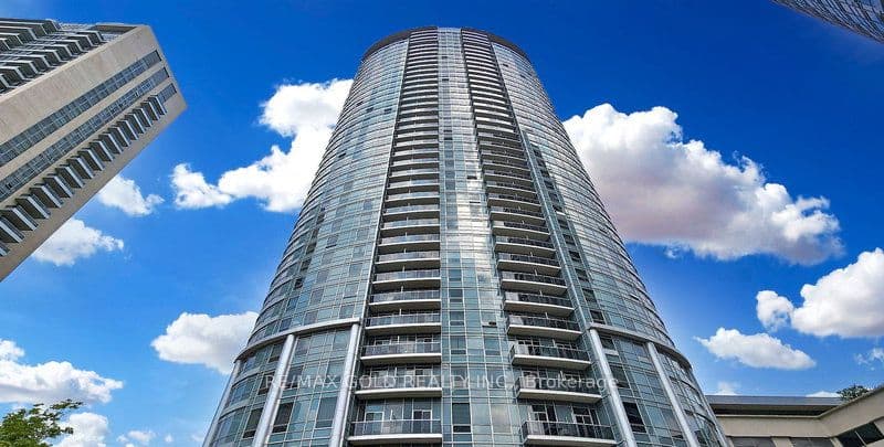 125 Village Green Square, Toronto, ON M1S 0G3 – main photo