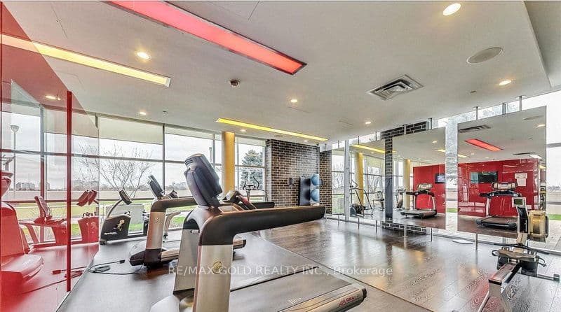 125 Village Green Square, Toronto, ON M1S 0G3 – photo 3