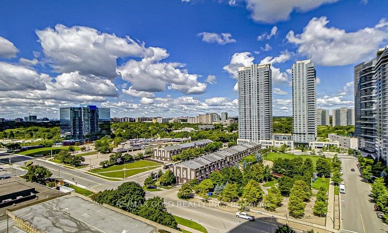 125 Village Green Square, Toronto, ON M1S 0G3 – photo 2