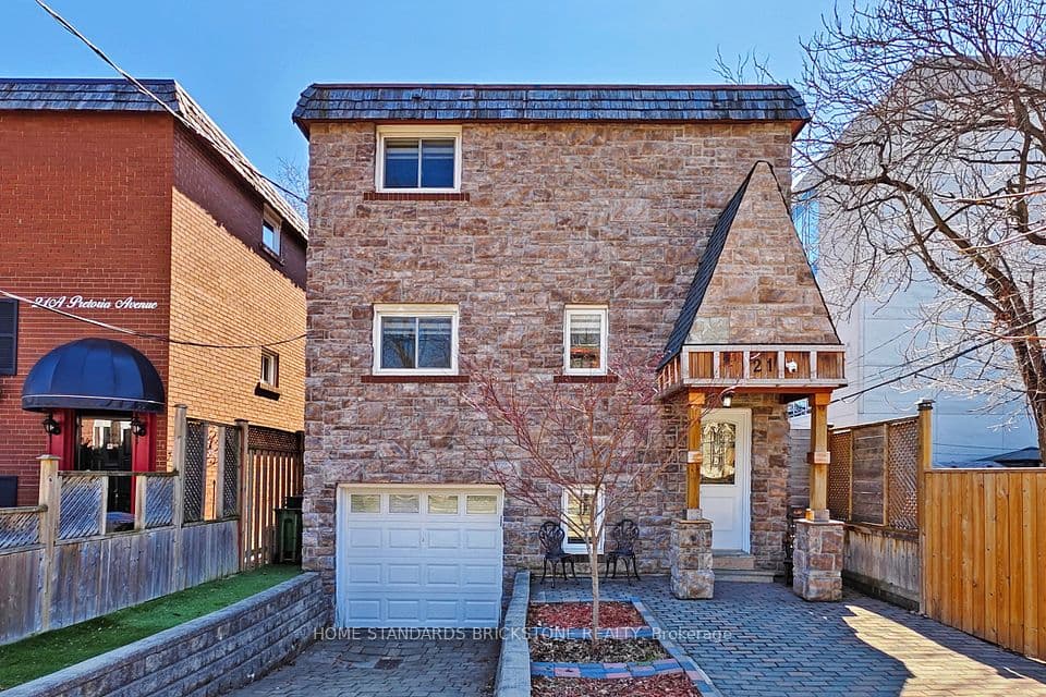 21 Pretoria Avenue, Toronto, ON M4K 1T2 – photo 2