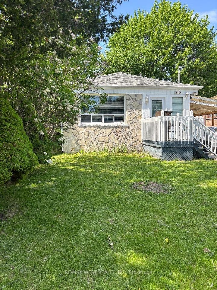 110 Darlingside Drive, Toronto, ON M1E 3P5 – main photo