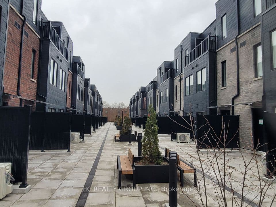 10 Calamint Lane 66, Toronto, ON M1W 2H1 – photo 3