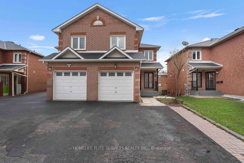 7 Lenthall Avenue, Toronto, ON M1B 2C7 – main photo