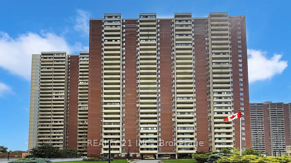 5 Massey Square 2103, Toronto, ON M4C 5L6 – photo 3
