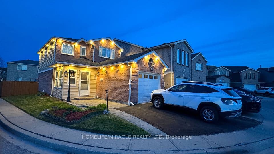 131 Plumrose Pathway, Toronto, ON M1B 4B6 – main photo