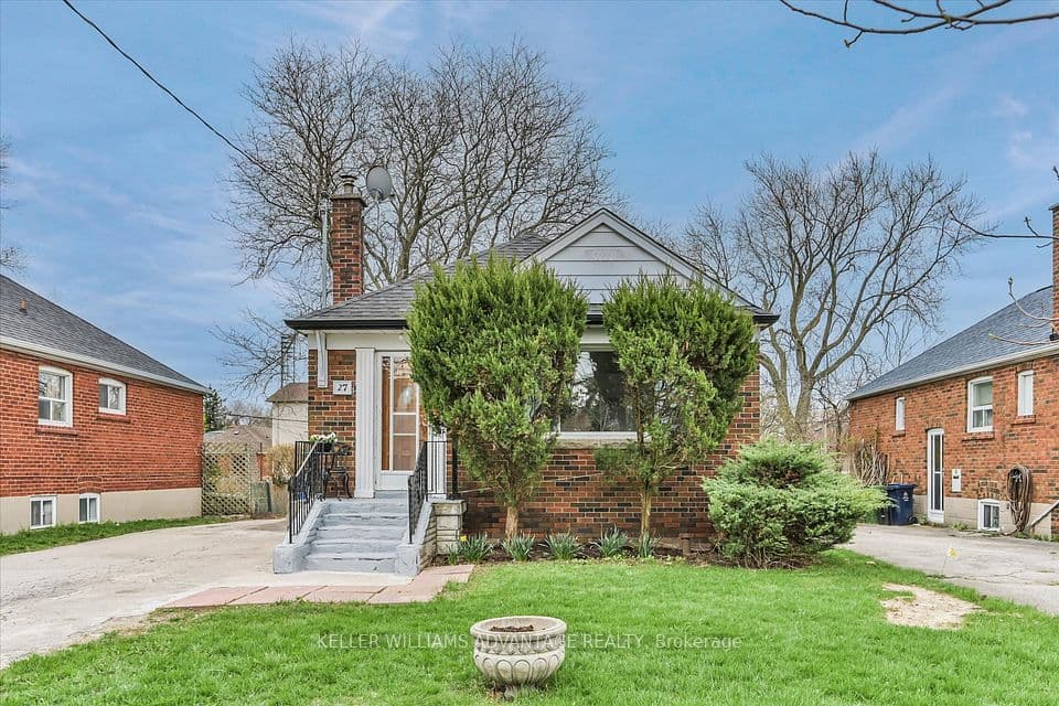 27 Innismore Crescent, Toronto, ON M1R 1C8 – main photo